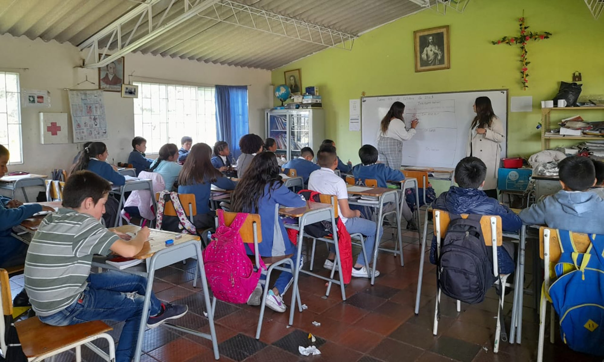 Fernanda Aiala ’23 teaching
